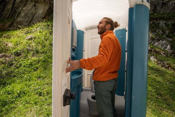 Best Porta potty delivery and setup  in Kahaluu, HI